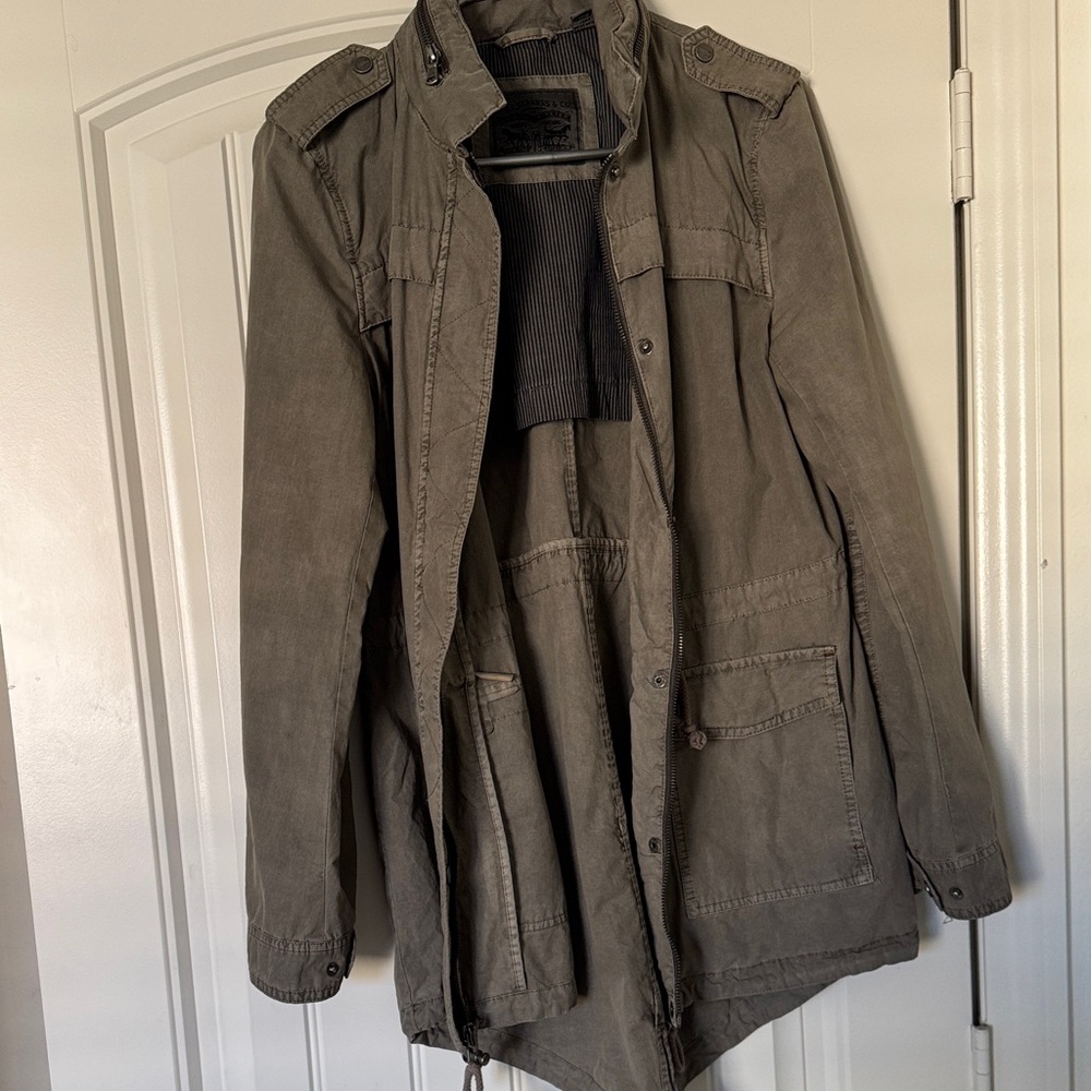 Levi's jacket - Picture 7 of 9